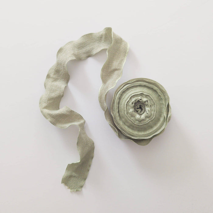 Old Fashioned Ruffle Ribbon 1.5"