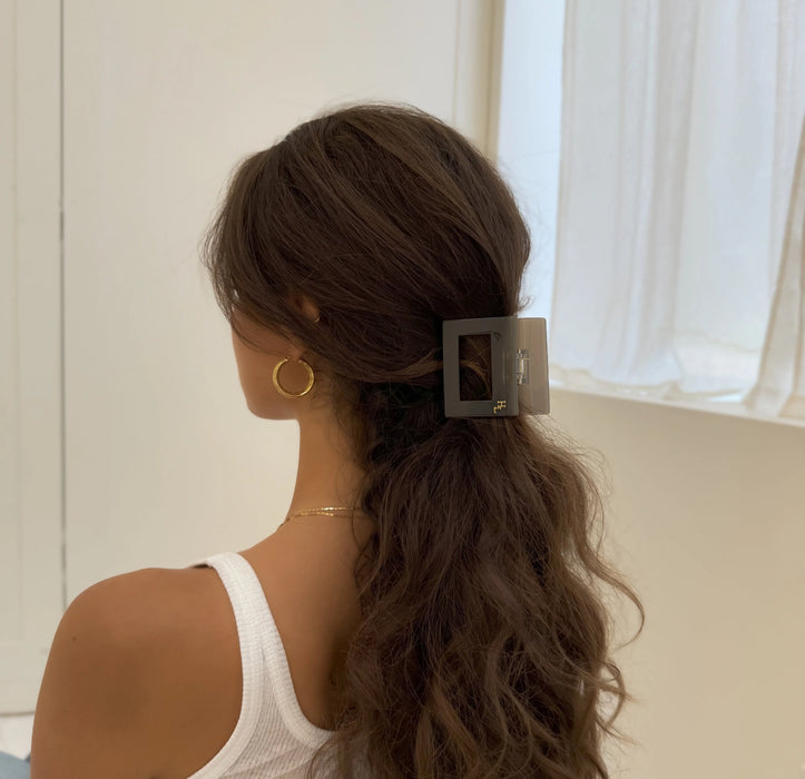 HoneyLux | Dolce Large Acetate Claw