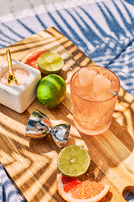 Paloma Heart Gummies, Chewy Candies, Alcohol-Free
