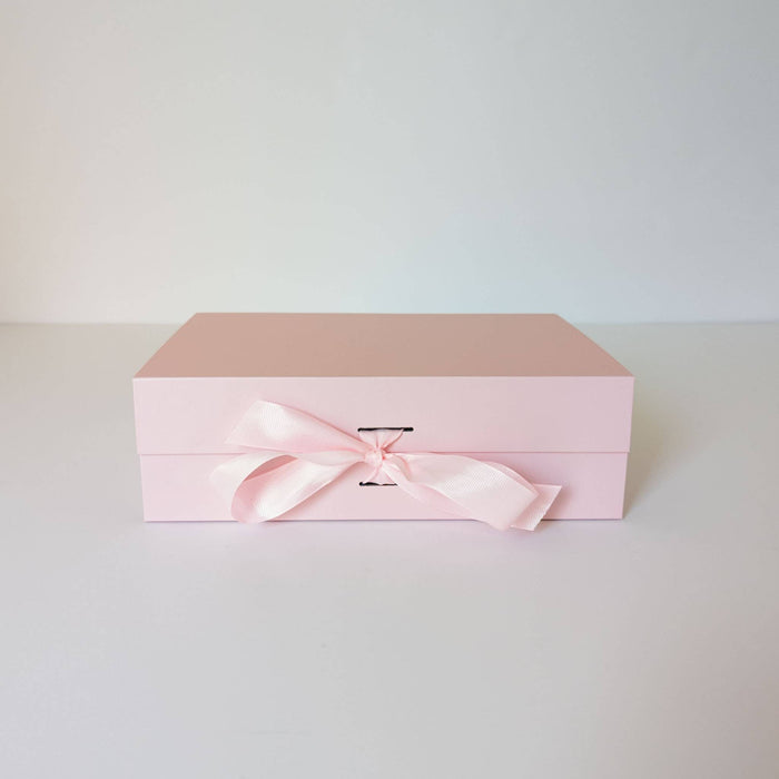 Pink Collapsible Magnetic Gift Box